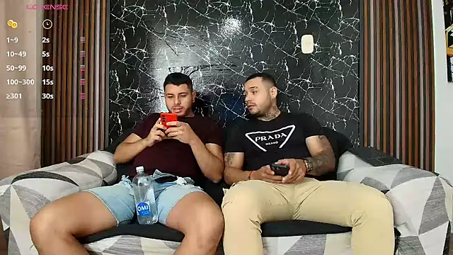 Snapshot of hott_dicks chatting on 02-11-25, 08:52 hott dicks online show from 02-11-25, 08:52