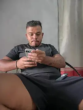 Snapshot of Naughty_Charly chatting on 04-17-26, 12:52 Naughty Charly online show from 04-17-26, 12:52