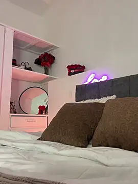 Condes carmen online show from 02-18-25, 04:04