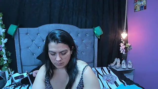 martina foxy  online show from 03-22-25, 06:14