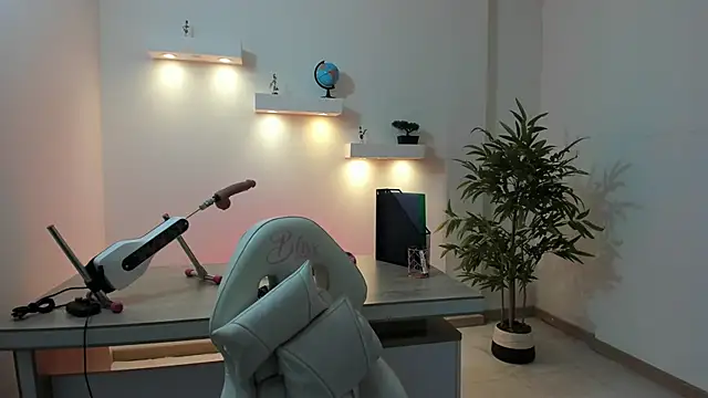 martina foxy  online show from 11-01-25, 12:10