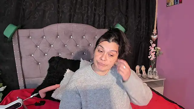 martina foxy  online show from 03-20-25, 07:35