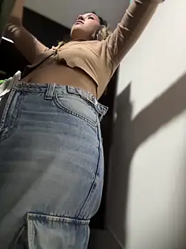 Mila Morgan online show from 02-28-25, 12:43