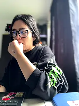 Mila Morgan online show from 11-25-25, 03:01