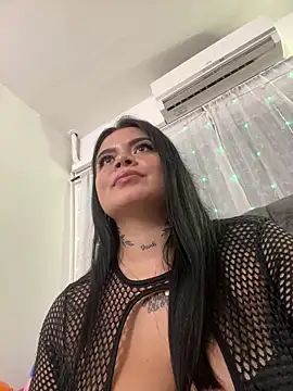 Snapshot of ivanna_rivera chatting on 03-14-25, 04:40 ivanna rivera online show from 03-14-25, 04:40