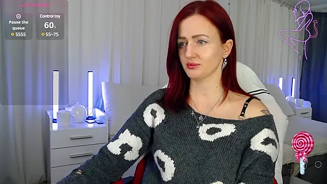 ElisaJane online show from 02-04-25, 10:02