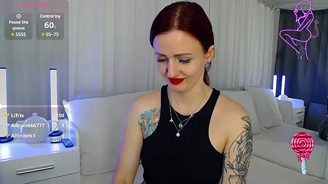 ElisaJane online show from 02-20-25, 03:56