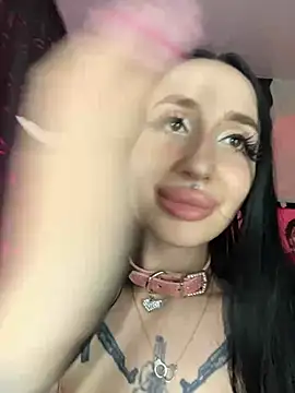 Molly  Moon online show from 02-27-25, 08:56