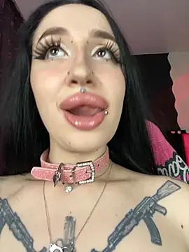 Molly  Moon online show from 02-27-25, 05:51