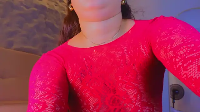 Snapshot of Isa__Blanc chatting on 01-18-26, 02:59 Isa Blanc online show from 01-18-26, 02:59