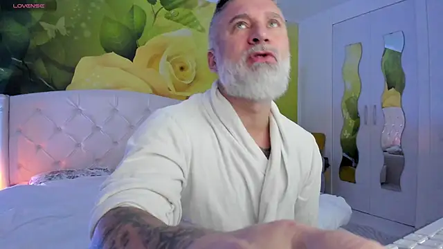 BlowMyXXL online show from 02-06-26, 08:10