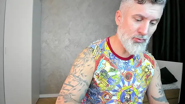 Snapshot of BlowMyXXL chatting on 01-09-25, 10:41 BlowMyXXL online show from 01-09-25, 10:41