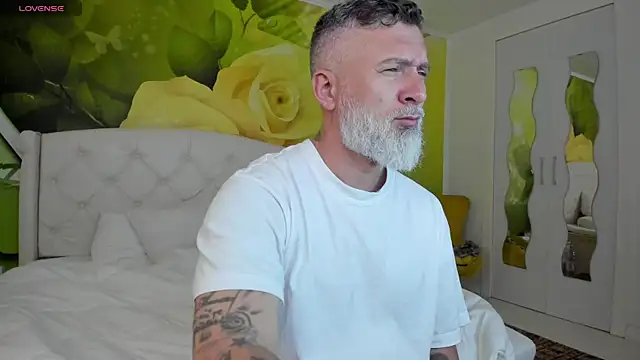 BlowMyXXL online show from 03-27-26, 02:40