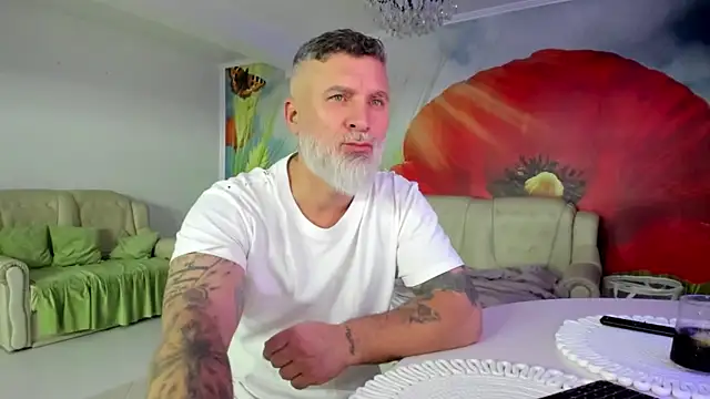 BlowMyXXL online show from 01-13-26, 10:13