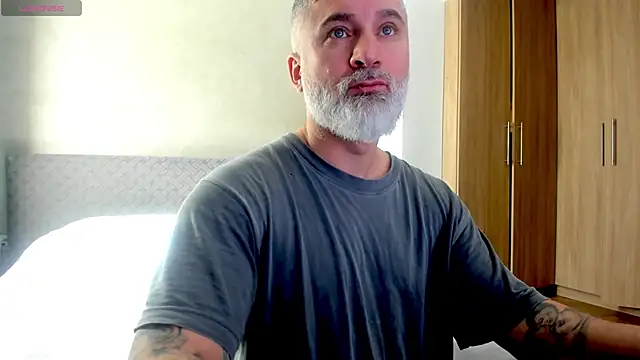 Snapshot of BlowMyXXL chatting on 03-04-25, 09:07 BlowMyXXL online show from 03-04-25, 09:07