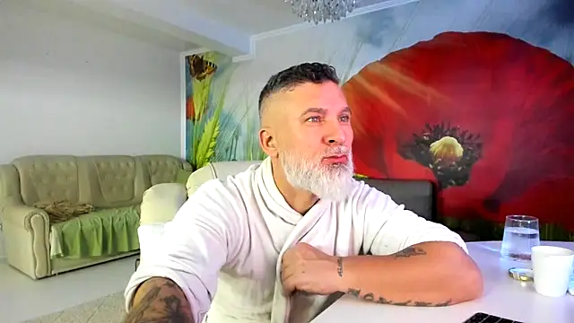 BlowMyXXL online show from 02-10-26, 07:46