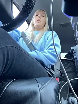 MerlinDave online show from 09-27-25, 01:45