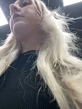 MerlinDave online show from 09-23-25, 01:45