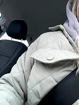 MerlinDave online show from 10-28-25, 01:28