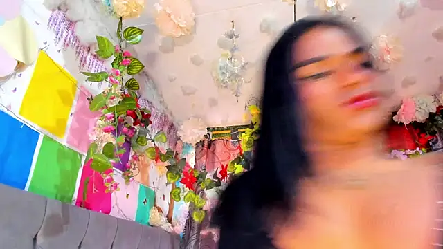 Snapshot of Karly_coffe chatting on 07-03-26, 10:55 Karly coffe online show from 07-03-26, 10:55