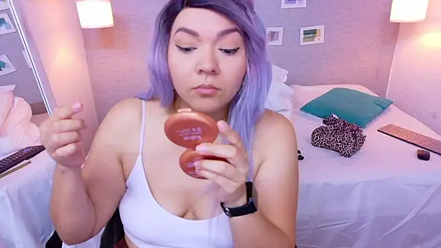 Snapshot of Cuckold_lover69 chatting on 09-09-25, 01:31 Cuckold lover69 online show from 09-09-25, 01:31