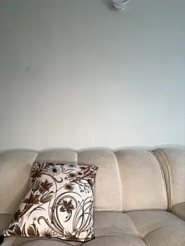 Fanclubbbbb online show from 11-19-25, 06:24