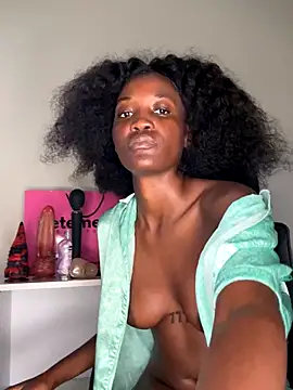 Fanclubbbbb online show from 11-23-25, 06:23