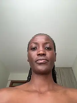 Fanclubbbbb online show from 02-26-26, 11:32