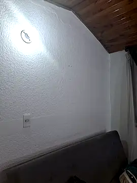 lauramcdowell1 online show from 11-14-25, 11:41