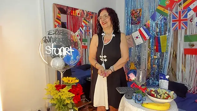 Snapshot of agatha_ross26 chatting on 06-26-26, 12:11 agatha ross26 online show from 06-26-26, 12:11