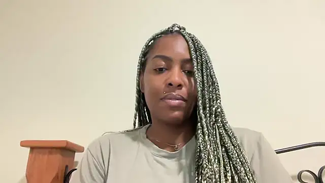 Snapshot of marisilva_br chatting on 10-16-25, 04:15 marisilva br online show from 10-16-25, 04:15