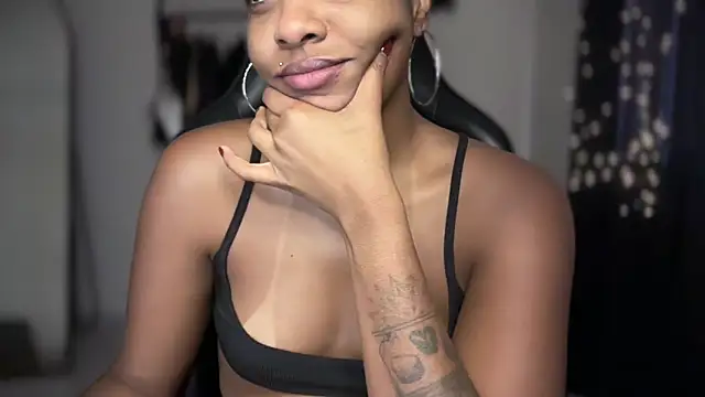 marisilva br online show from 12-03-25, 02:16