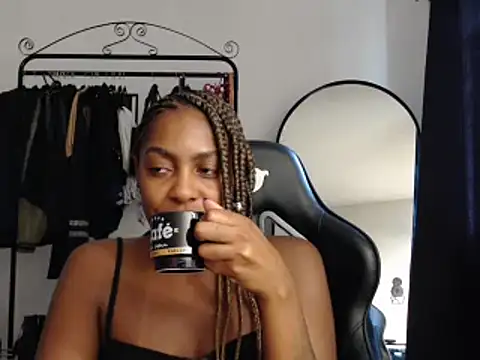 Snapshot of marisilva_br chatting on 02-26-25, 01:22 marisilva br online show from 02-26-25, 01:22