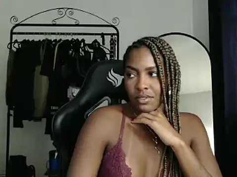 Snapshot of marisilva_br chatting on 03-10-25, 02:48 marisilva br online show from 03-10-25, 02:48