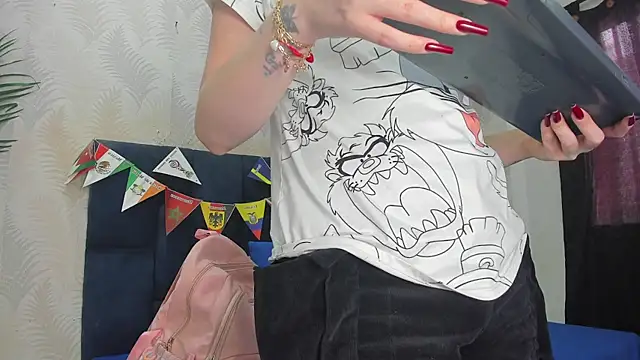 Ammy Connor1 online show from 07-03-26, 06:58