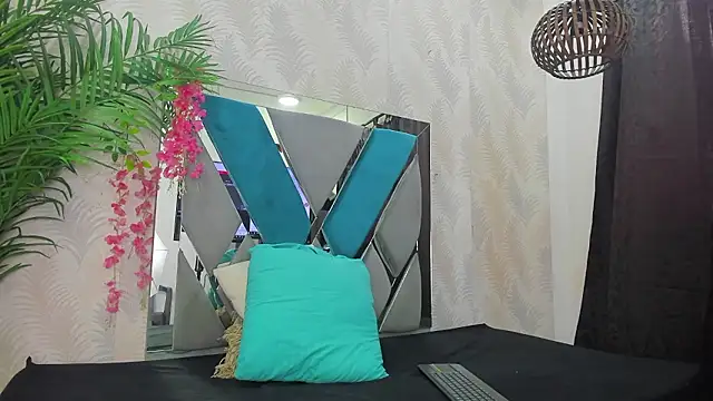 Snapshot of Ammy_Connor1 chatting on 02-10-26, 10:09 Ammy Connor1 online show from 02-10-26, 10:09