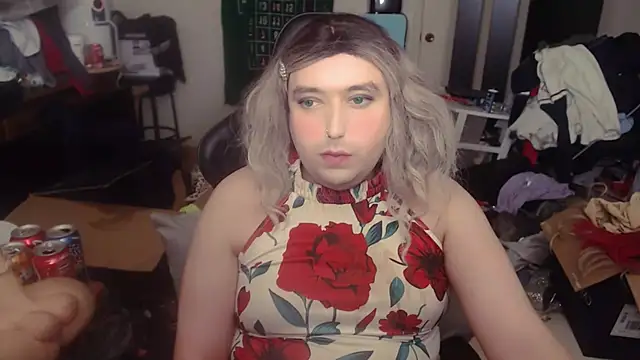 Chrissie Ohna online show from 02-09-25, 01:55