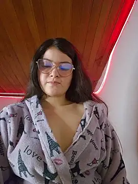 juli05star20 online show from 03-30-26, 02:35