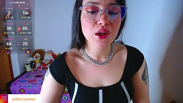 juli05star20 online show from 09-14-25, 01:50