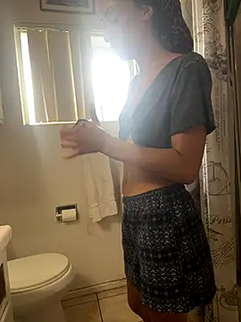 starrynikki online show from 10-31-25, 07:43