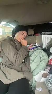 starrynikki online show from 02-20-25, 04:25