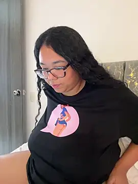 XMara online show from 02-02-26, 05:01