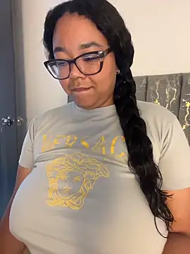 XMara online show from 02-20-26, 03:03