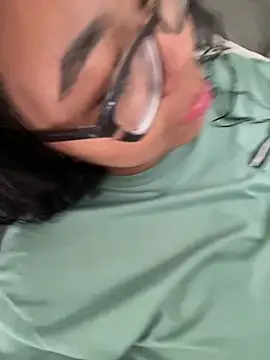 XMara online show from 02-12-26, 04:40