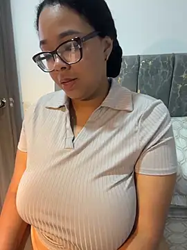 XMara online show from 02-23-26, 04:07