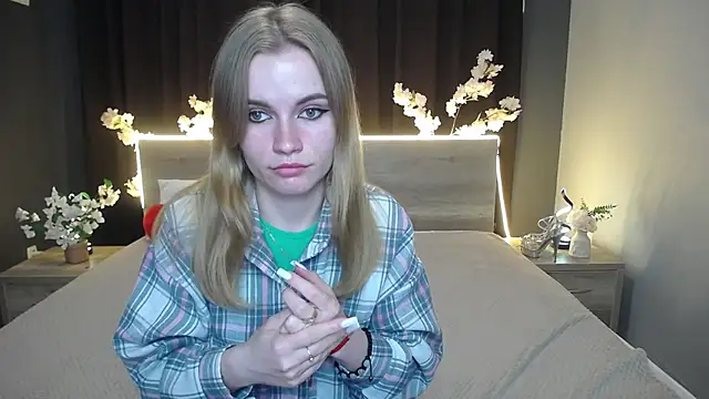 MargaritaKiss online show from 05-11-26, 07:55