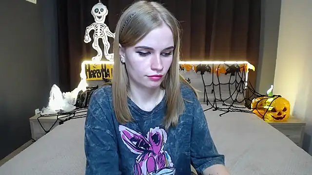 MargaritaKiss online show from 10-16-25, 07:11