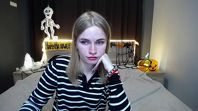 MargaritaKiss online show from 10-19-25, 07:05