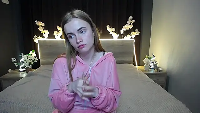 MargaritaKiss online show from 04-21-26, 02:03
