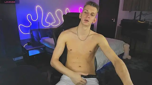 Brad Maloney online show from 11-14-25, 07:28